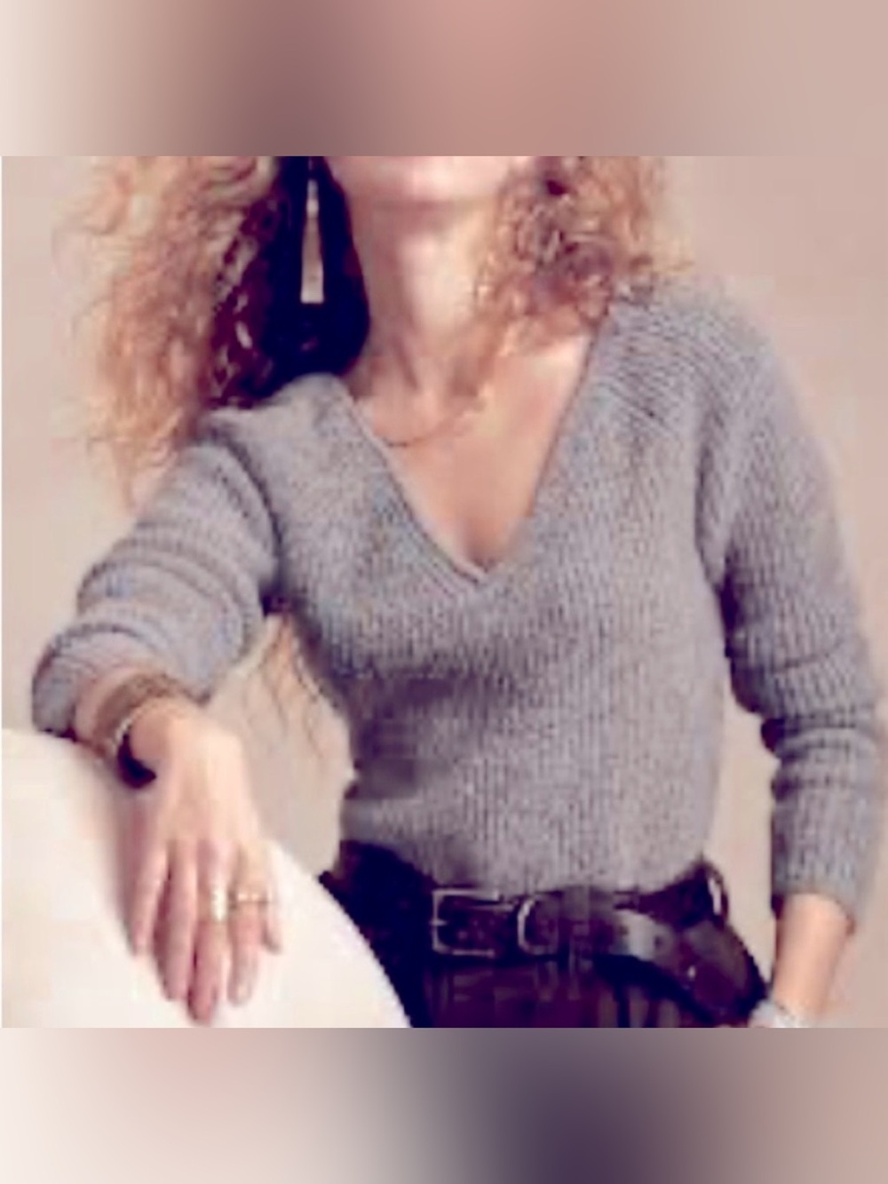 Banana Republic Ribbed Wide V-neck Sweater Top Heather Gray Small Holiday 9/21